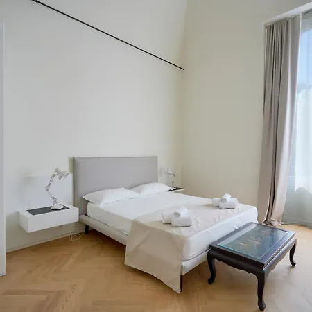 Apartahotel Palazzo Della Torre - Seaview Luxury Historical 3*