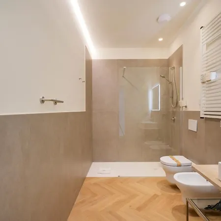 Apartahotel Palazzo Della Torre - Seaview Luxury Historical 3*