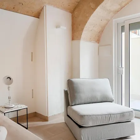 Apartahotel Palazzo Della Torre - Seaview Luxury Historical