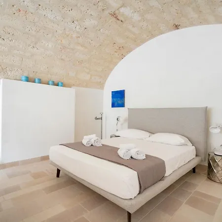 Palazzo Della Torre - Seaview Luxury Historical Bari